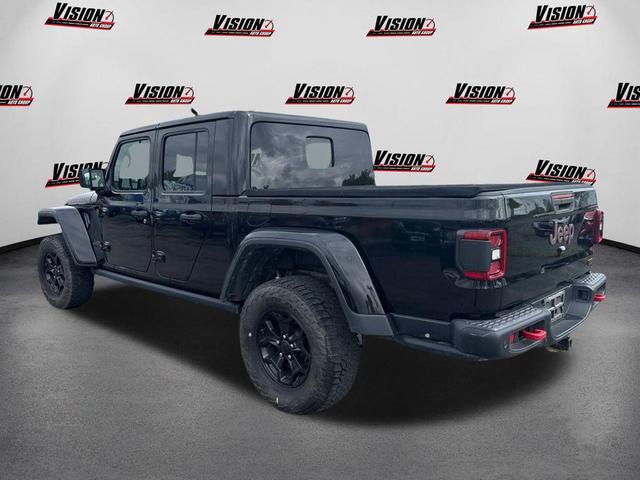 Photo of 2020 Black Clearcoat Jeep Gladiator