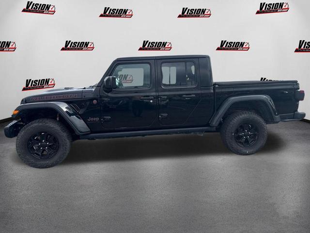 Photo of 2020 Black Clearcoat Jeep Gladiator