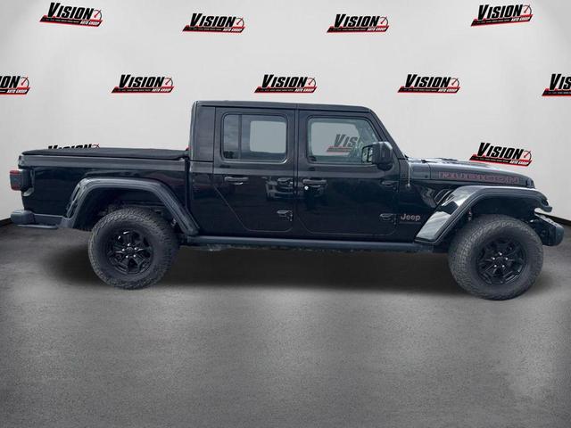 Photo of 2020 Black Clearcoat Jeep Gladiator