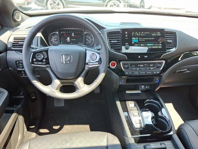 Photo of 2022 Platinum White Pearl Honda Passport