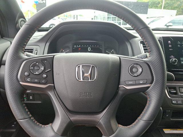 Photo of 2022 Platinum White Honda Passport