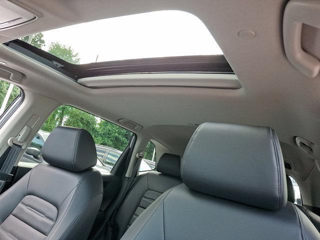 Photo of 2023 Lunar Silver Metallic Honda CR-V