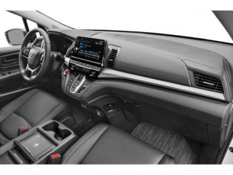 Photo of 2026 Platinum White Pearl Honda Odyssey