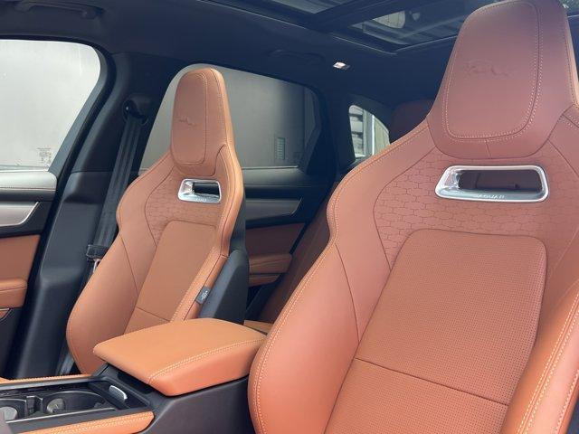 Photo of 2025 Ostuni Pearl White Jaguar F-PACE