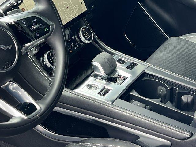 Photo of 2024 Fuji White Jaguar F-PACE