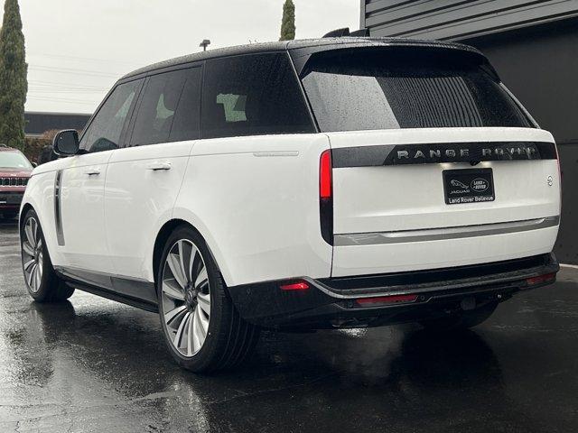 Photo of 2025 Ostuni Pearl White Land Rover Range Rover
