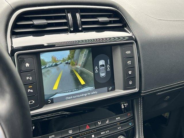 Photo of 2017 Ebony Black Jaguar F-PACE