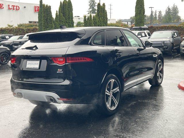 Photo of 2017 Ebony Black Jaguar F-PACE