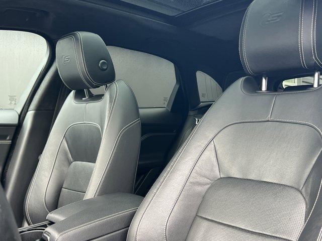 Photo of 2017 Ebony Black Jaguar F-PACE