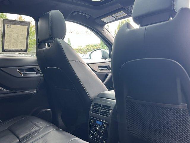 Photo of 2017 Ebony Black Jaguar F-PACE