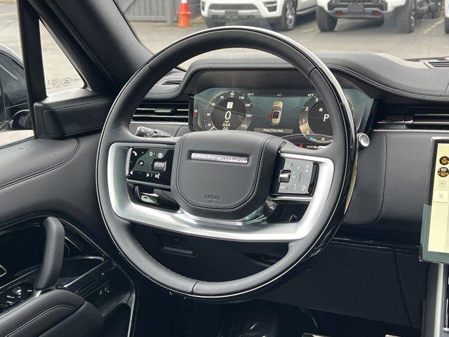 Photo of 2025 Santorini Black Land Rover Range Rover