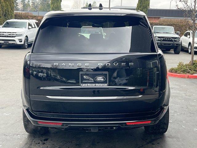 Photo of 2025 Santorini Black Land Rover Range Rover