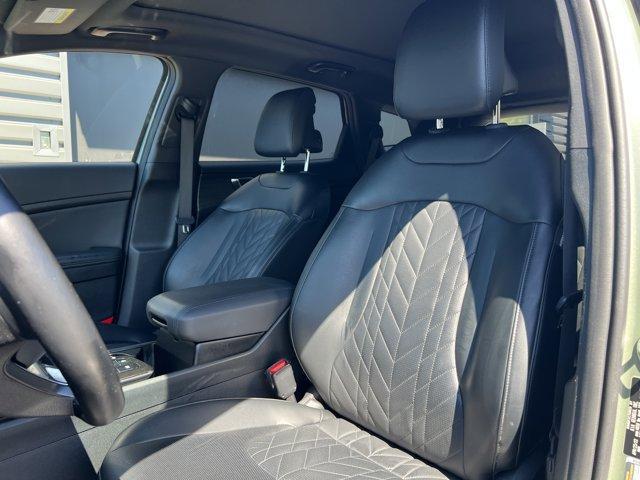Photo of 2023 Jungle Green Kia Sportage
