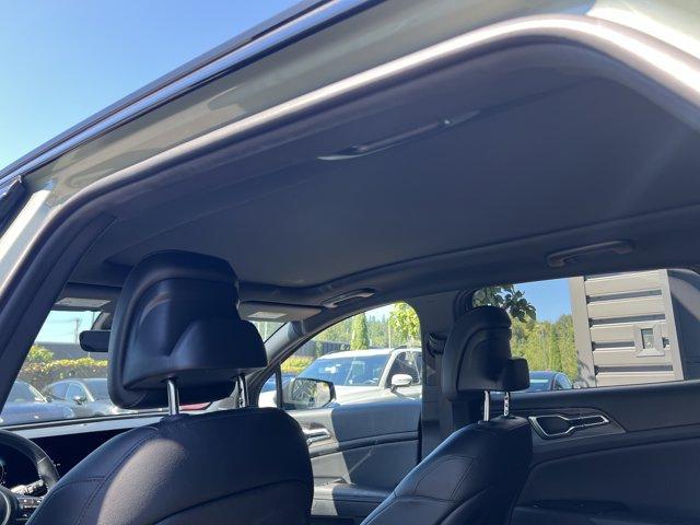 Photo of 2023 Jungle Green Kia Sportage