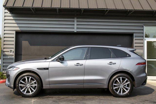 Photo of 2025 Eiger Grey Jaguar F-PACE