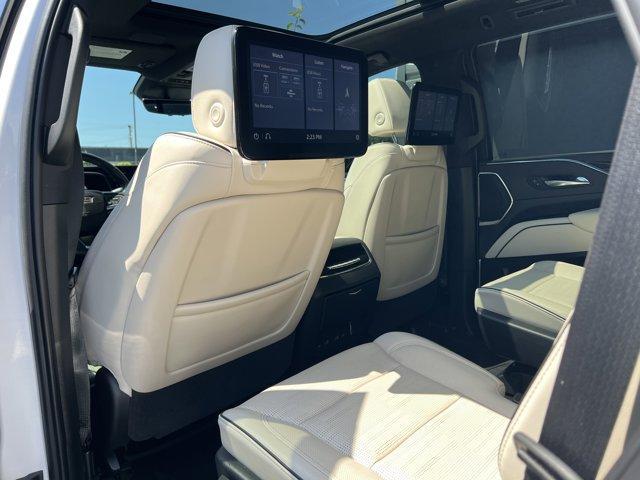 Photo of 2021 Crystal White Tri-Coat Cadillac Escalade