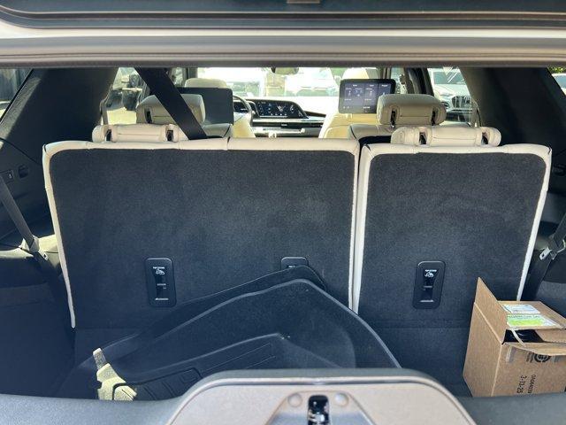 Photo of 2021 Crystal White Tri-Coat Cadillac Escalade
