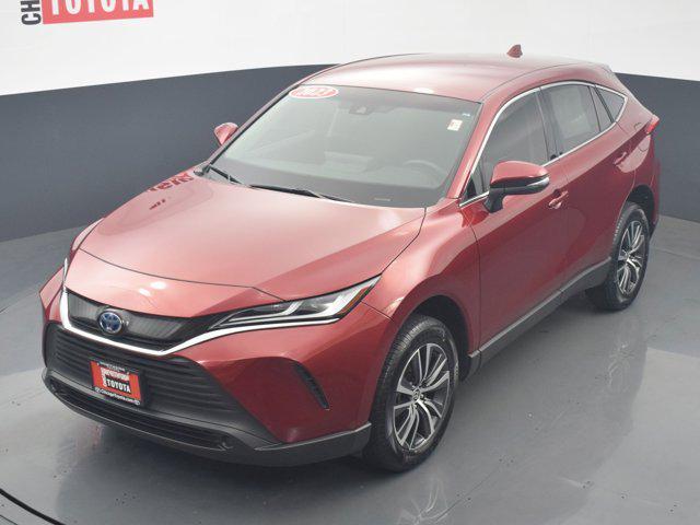 Photo of 2023 Ruby Flare Pearl Toyota Venza