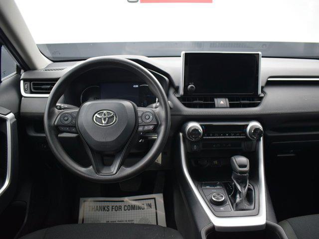 Photo of 2023 Silver Sky Metallic Toyota RAV4 Hybrid