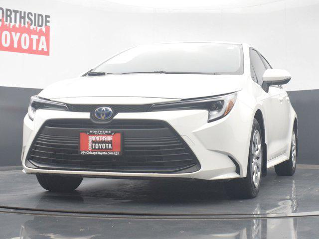 Photo of 2025 Ice Cap Toyota Corolla Hybrid