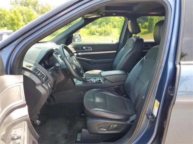 Photo of 2018 Blue Metallic Ford Explorer