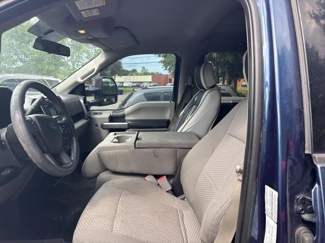 Photo of 2015 Magnetic Metallic Ford F-150