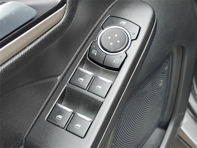 Photo of 2021 Carbonized Gray Metallic Ford Escape