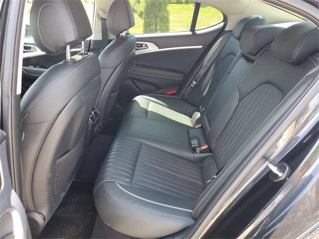 Photo of 2021 Vik Black Genesis G70