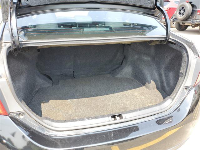 Photo of 2018 Black Sand Pearl Toyota Corolla