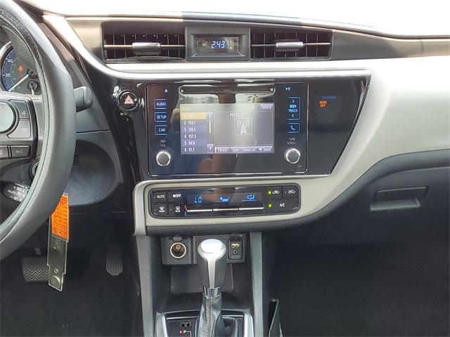 Photo of 2018 Black Sand Pearl Toyota Corolla