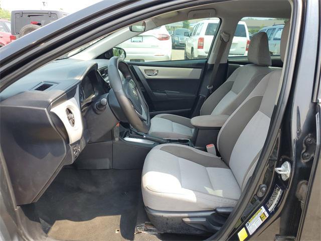 Photo of 2018 Black Sand Pearl Toyota Corolla