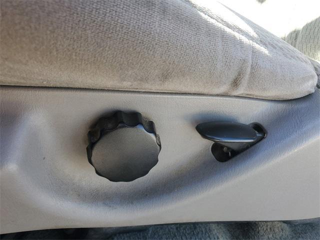 Photo of 1997 Pacific Green Clearcoat Metallic Ford F-150