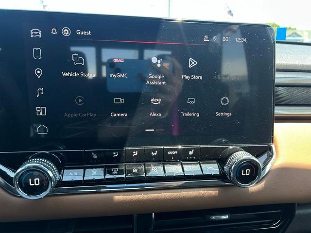 Photo of 2025 Onyx Black GMC Canyon