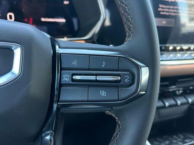 Photo of 2025 Onyx Black GMC Canyon
