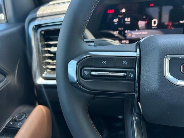 Photo of 2025 Onyx Black GMC Canyon