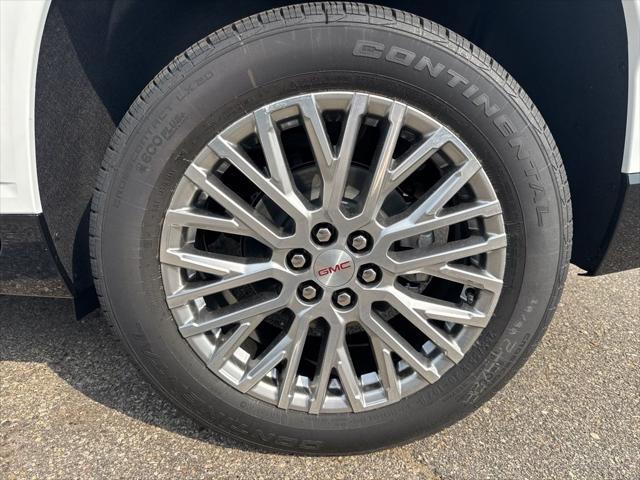 Photo of 2025 Summit White GMC Acadia