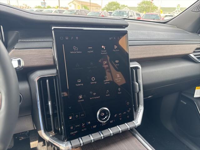 Photo of 2025 Summit White GMC Acadia