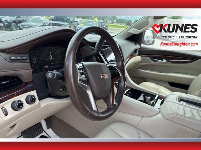 Photo of 2015 White Diamond Tricoat Cadillac Escalade