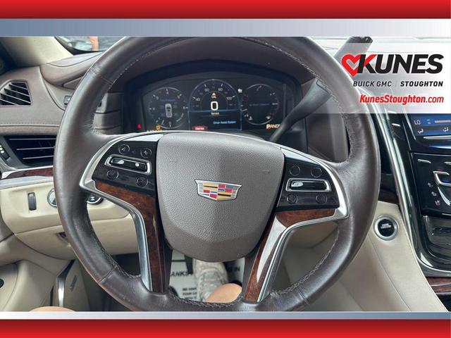 Photo of 2015 White Diamond Tricoat Cadillac Escalade