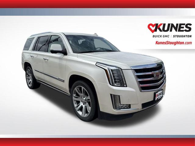 Photo of 2015 White Diamond Tricoat Cadillac Escalade