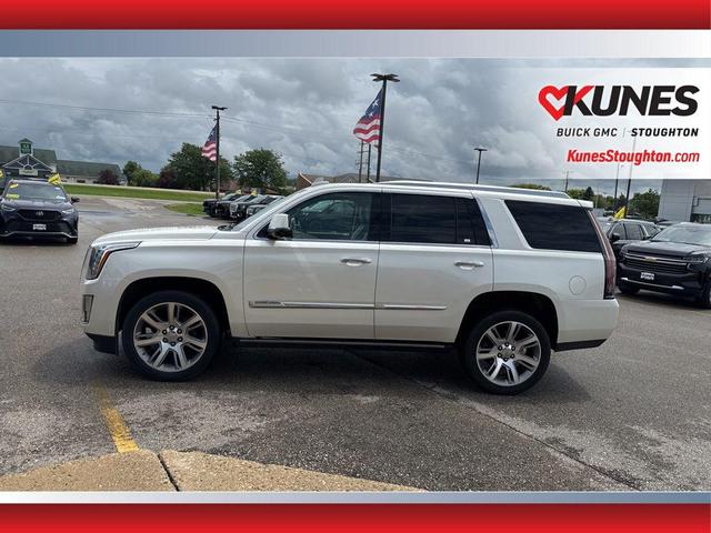 Photo of 2015 White Diamond Tricoat Cadillac Escalade