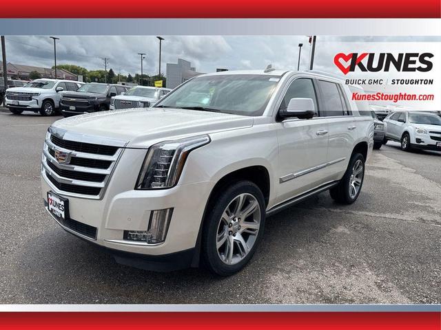 Photo of 2015 White Diamond Tricoat Cadillac Escalade