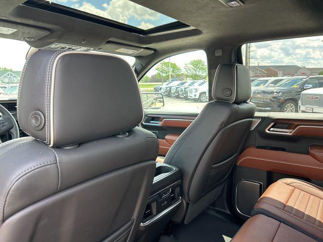 Photo of 2025 Brown GMC Sierra 1500