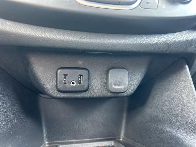 Photo of 2023 Northsky Blue Metallic Chevrolet Traverse