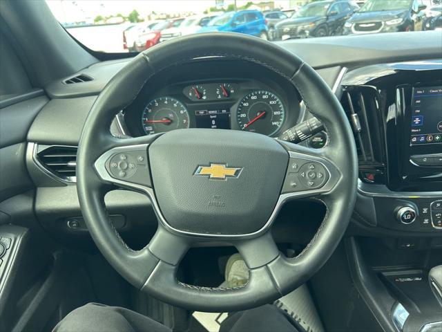Photo of 2023 Northsky Blue Metallic Chevrolet Traverse