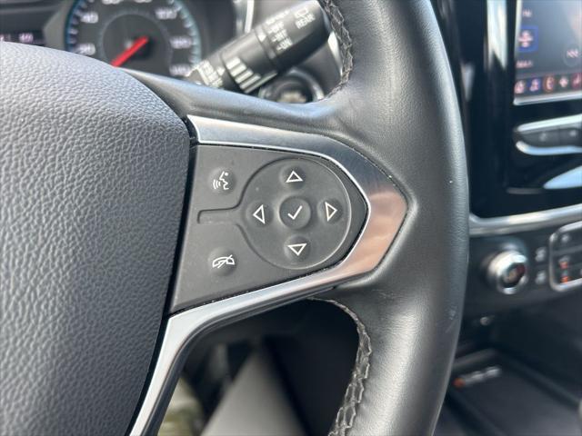 Photo of 2023 Northsky Blue Metallic Chevrolet Traverse