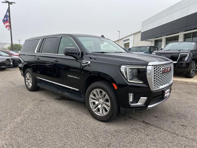 Photo of 2022 Onyx Black GMC Yukon XL