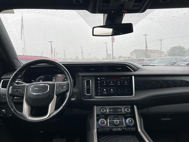 Photo of 2022 Onyx Black GMC Yukon XL