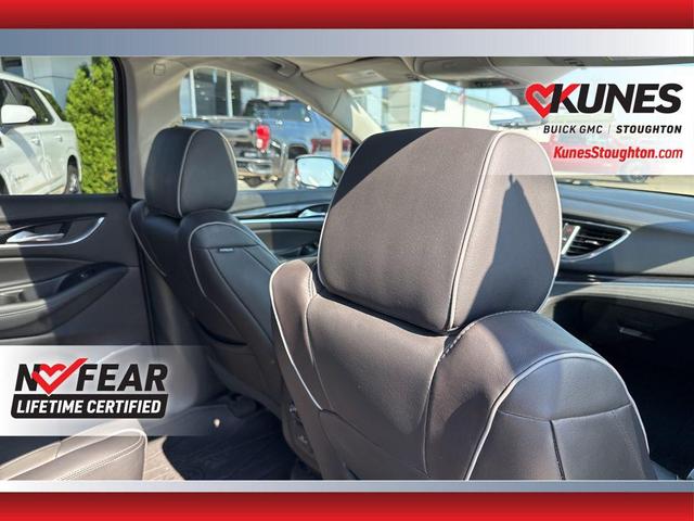 Photo of 2020 Rich Garnet Metallic Buick Enclave