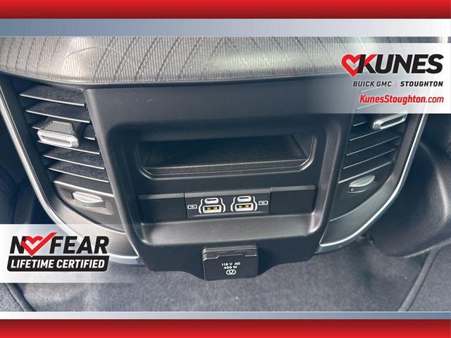 Photo of 2025 Billet Silver Metallic Clearcoat RAM 1500